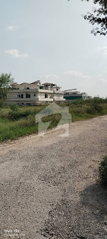 جی ۔ 14/2 جی ۔ 14,اسلام آباد میں 10 مرلہ رہائشی پلاٹ 3.85 کروڑ میں برائے فروخت۔