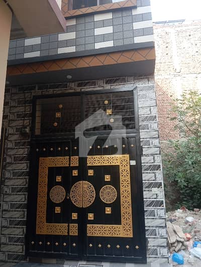 پیکو روڈ لاہور میں 2 کمروں کا 2 مرلہ مکان 1.1 کروڑ میں برائے فروخت۔