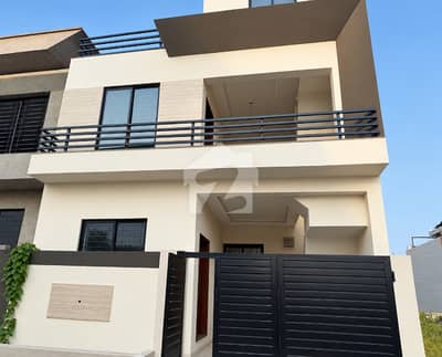 Brand New 5 Marla Portion For Rent | J Block, LDA Avenue 1 (Both Lower & Upper Portion. Available Separately)