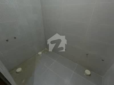 Centrally Located Flat For sale In Gulshan-e-Maymar Available