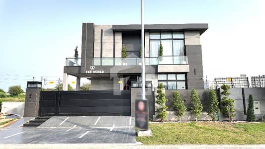 Prime Location 1 Kanal House For sale In The Perfect Location Of DHA Phase 8 - Block X