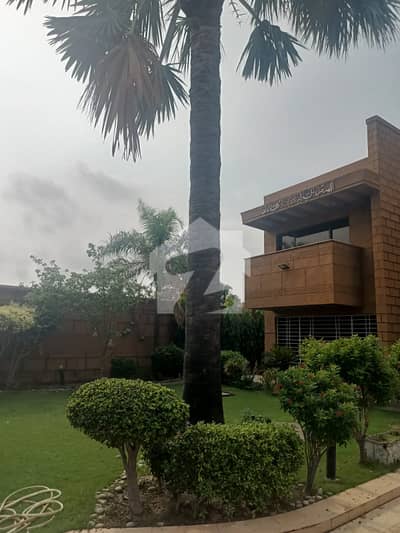35 Marla double storey Meadows Villa For Sale in Bahria Town Lahore 35 Marla double storey Meadows Villa For Sale in Bahria Town Lahore