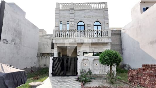 الکبیر فیز 2 - بلاک سی الکبیر ٹاؤن - فیز 2,الکبیر ٹاؤن,رائیونڈ روڈ,لاہور میں 3 کمروں کا 3 مرلہ مکان 1.45 کروڑ میں برائے فروخت۔