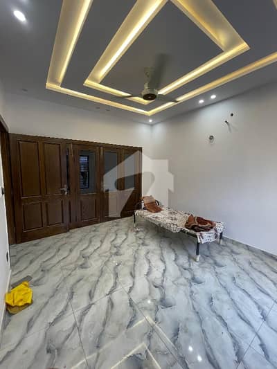 500 Square Yards House In F-10 For rent 500 Square Yards House In F-10 For rent