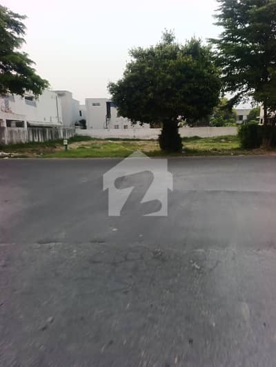 DHA Phase 7 | 1 Kanal Plot For Sale | Prime Location | Near Park | Near McDonalds DHA Phase 7 | 1 Kanal Plot For Sale | Prime Location | Near Park | Near McDonalds