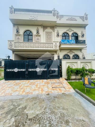 ایل ڈی اے ایوینیو ۔ بلاک جے ایل ڈی اے ایوینیو,لاہور میں 6 کمروں کا 10 مرلہ مکان 4.25 کروڑ میں برائے فروخت۔ ایل ڈی اے ایوینیو ۔ بلاک جے ایل ڈی اے ایوینیو,لاہور میں 6 کمروں کا 10 مرلہ مکان 4.25 کروڑ میں برائے فروخت۔