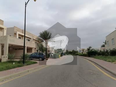 3 Bed DDL 200 Sq Yard Villa Available FOR SALE IN PRECINCT 27 . All Amenities Including Park , Mosques And Gallery 3 Bed DDL 200 Sq Yard Villa Available FOR SALE IN PRECINCT 27 . All Amenities Including Park , Mosques And Gallery