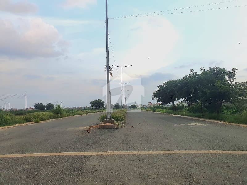 ایف ڈی اے سٹی - بلاک سی3 ایف ڈی اے سٹی,فیصل آباد میں 5 مرلہ رہائشی پلاٹ 25.0 لاکھ میں برائے فروخت۔ ایف ڈی اے سٹی - بلاک سی3 ایف ڈی اے سٹی,فیصل آباد میں 5 مرلہ رہائشی پلاٹ 25.0 لاکھ میں برائے فروخت۔