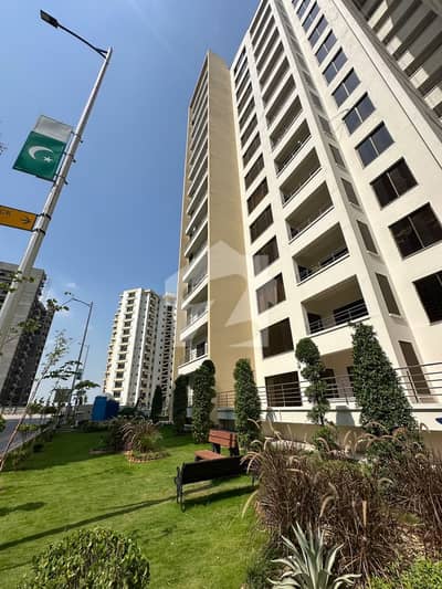 4 bed flat for sale in Askari tower 5 dha 5 Islamabad