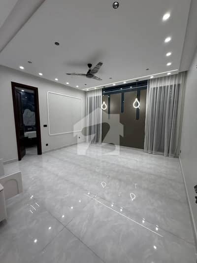 Prime Location House Available For Sale In DHA Phase 1 - Sector M