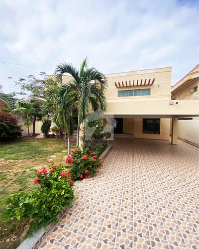 Buy A Centrally Located Prime Location 1000 Square Yards House In DHA Phase 6 Buy A Centrally Located Prime Location 1000 Square Yards House In DHA Phase 6
