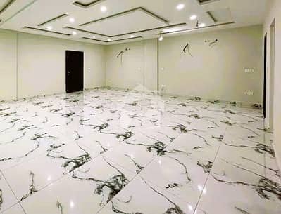 BRAND NEW 4 MARLA BUILDING FLOOR FOR RENT IN DHA PHASE 8 BROADWAY
