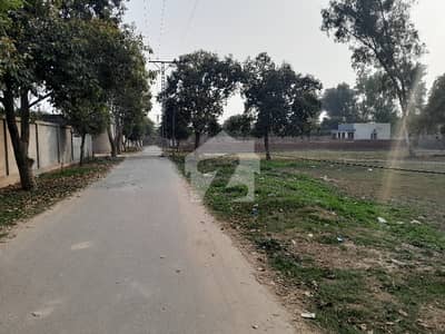 بیدیاں روڈ لاہور میں 3 کنال رہائشی پلاٹ 3.0 کروڑ میں برائے فروخت۔