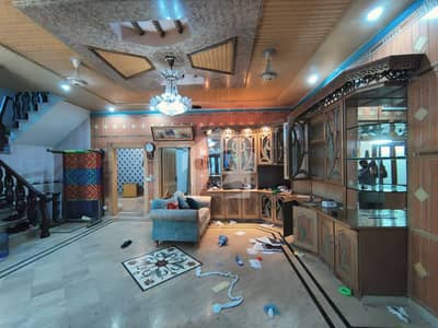 15 MARLA DOUBLE STOREY HOUSE WITH 10KVA SOLAR AT 60 FEET ROAD FOR SALE AT IDEAL LOCATION IN CENTRAL PARK