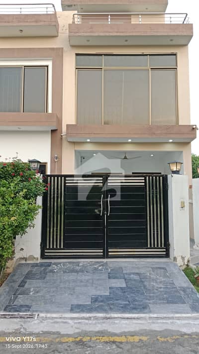 7 MARLA CORNER HOUSE FOR RENT | BASEMENT | LAKE CITY M7A