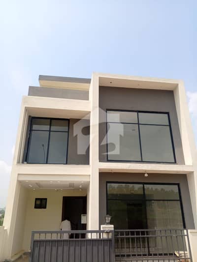 Centrally Located House In Park View - Block J Is Available For sale