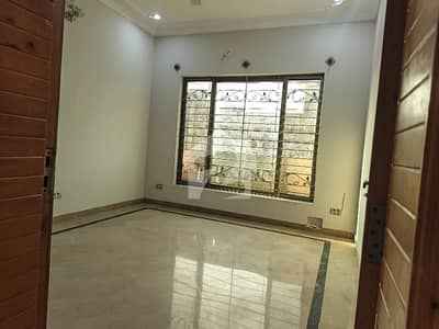 Marble Flooring 40x80 Upper portion in G 13