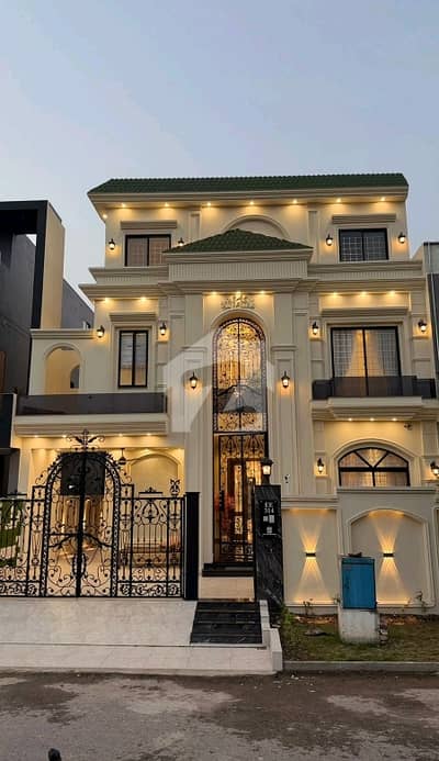 Facing Park 10 Marla House Is Available In Affordable Price In Citi Housing Society