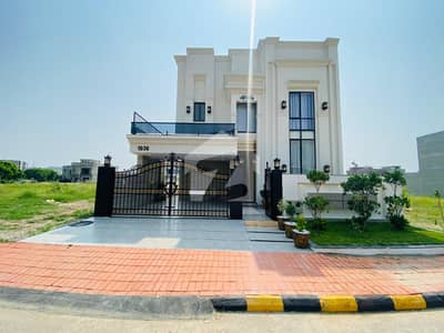 10 Marla House for Sale | 5 Beds | 6 Baths | Bahria Town Phase 8, Rawalpindi
