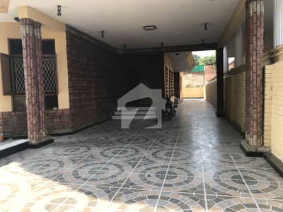 ایف ۔ 10 اسلام آباد میں 7 کمروں کا 1 کنال مکان 8.5 لاکھ میں کرایہ پر دستیاب ہے۔ ایف ۔ 10 اسلام آباد میں 7 کمروں کا 1 کنال مکان 8.5 لاکھ میں کرایہ پر دستیاب ہے۔
