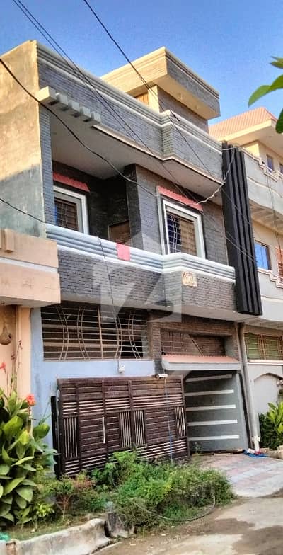 اڈیالہ روڈ راولپنڈی میں 4 کمروں کا 5 مرلہ مکان 45.0 ہزار میں کرایہ پر دستیاب ہے۔ اڈیالہ روڈ راولپنڈی میں 4 کمروں کا 5 مرلہ مکان 45.0 ہزار میں کرایہ پر دستیاب ہے۔