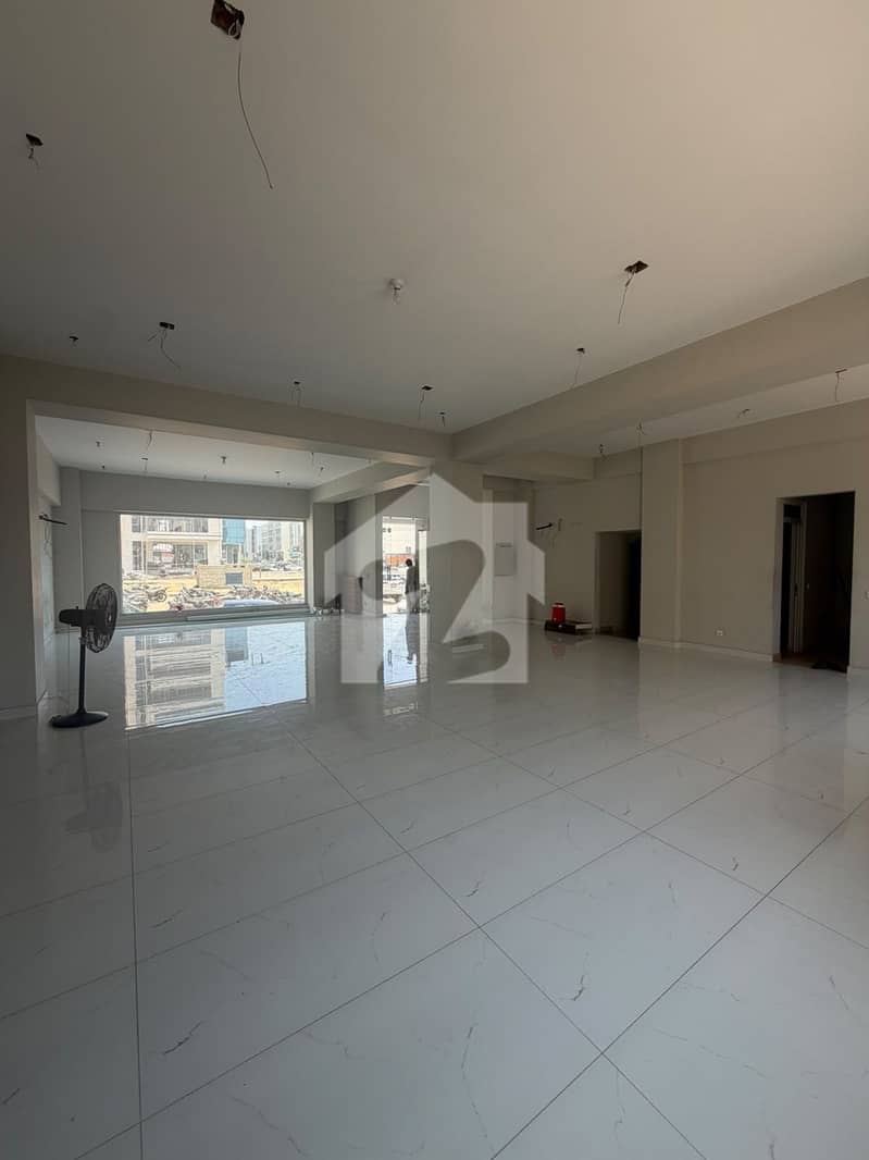 OFFICE FOR RENT- PHASE 8 OFFICE FOR RENT- PHASE 8