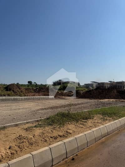 4 Kanal Farmhouse For Sale In B Block Of Gulberg Greens Islamabad
