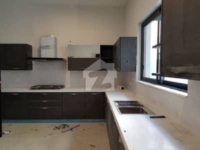 HOUSE FOR RENT IN F-8 HOUSE FOR RENT IN F-8