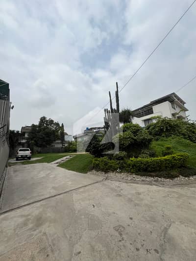G-11/2 | 600 Sq. Yards Corner Plot for Sale Prime location G-11/2 | 600 Sq. Yards Corner Plot for Sale Prime location