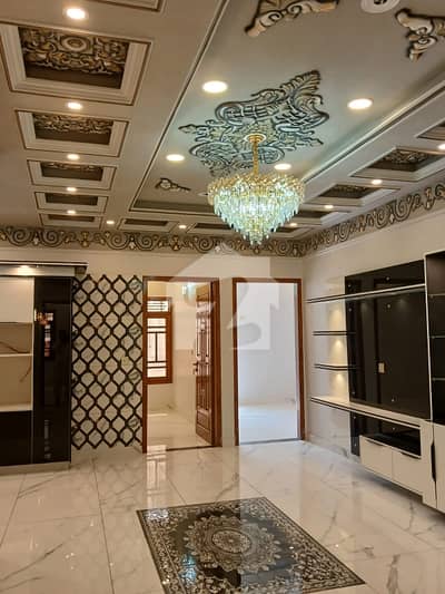 House In Gulshan-e-Iqbal Town Sized 240 Square Yards Is Available