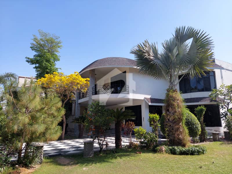 1.5-Kanal House With Beautiful Garden Near Lassani Pulli 1.5-Kanal House With Beautiful Garden Near Lassani Pulli