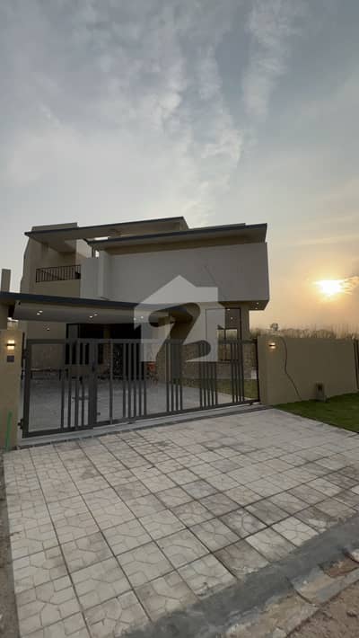 1 KANAL BRAND NEW SINGLE UNIT HOUSE FOR SALE IN DHA PHASE 3 DHA PHASE 3 ISLAMABAD 7.90 CRORES DEMAND 5 Bedroom With Attached Washroom