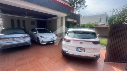 DHA PHASE 6 ONE KANAL LOWER PPORTION B SECTOR FOR RENT BY MASTER DEALS