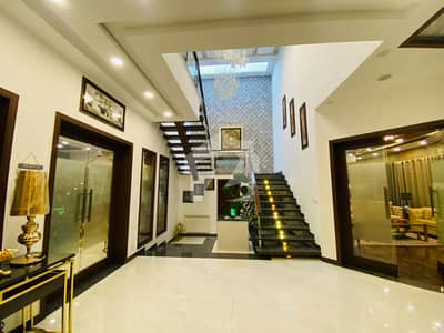 Fully Furnished Modern Maintained House For Rent
