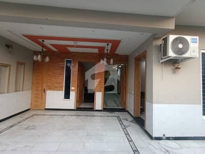 10 MARLA FULLY FURNISHED HOUSE AVAILABLE FOR RENT   Block C1, B-17 Islamabad