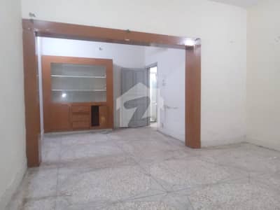 6 Marla Old House Available For Sale