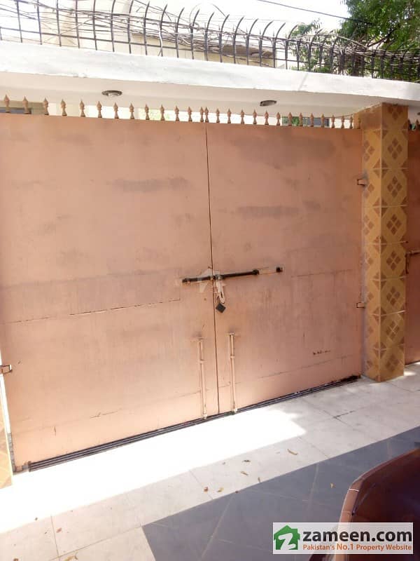 400 Sq Yard Well Maintain Ground Floor Portion Available For Sale 400 Sq Yard Well Maintain Ground Floor Portion Available For Sale