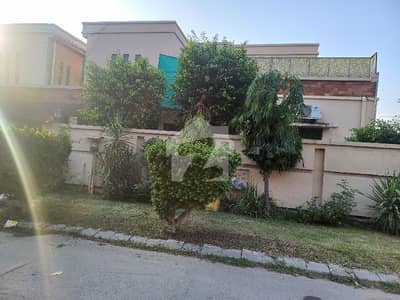 14 Marla House for PAF Falcon Complex Gulberg Lahore