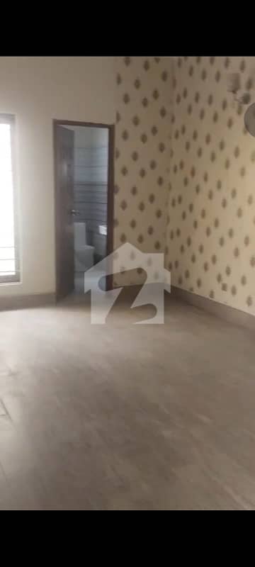 5 Marla Ground Floor For Small Family Requried