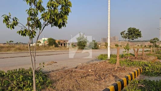 DHA Phase 5 Sector B Street 17 Corner Plot DHA Phase 5 Sector B Street 17 Corner Plot