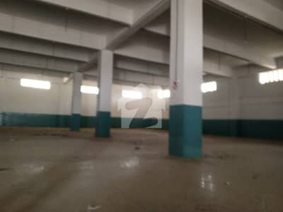 ایس آئی ٹی ای فیز1 سندھ انڈسٹریل ٹریڈنگ اسٹی - ایس آئی ٹی ای,کراچی میں 4 کنال Studio فیکٹری 8.1 لاکھ میں کرایہ پر دستیاب ہے۔