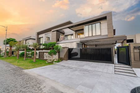 2 Kanal Modern Design Slightly Use Bungalow For Sale At Prime Location Of Dha Lahore Near To Park & Mosque