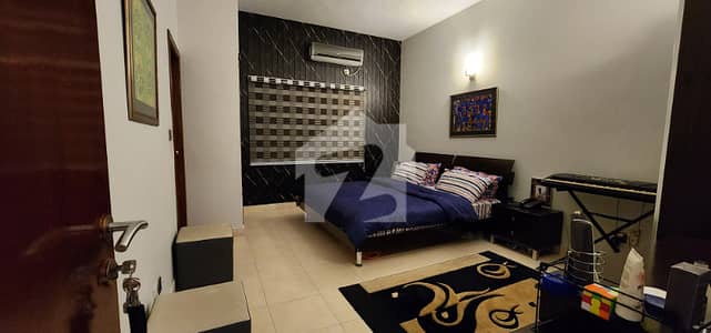 FOR RENT: 400 SQ YD 4-BEDROOM INDEPENDENT LUXURY BUNGALOW NEAR ZAMZAMA PARK, DHA PHASE 5, KARACHI
