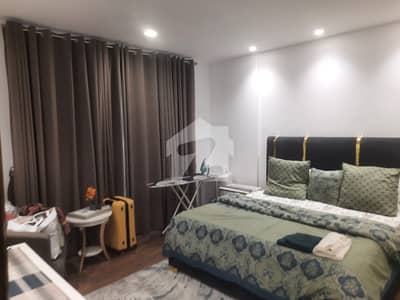 One Bed Apartment In Dha Phase 5 Semi Furnished (Owner Listed ,No Agent Involved)