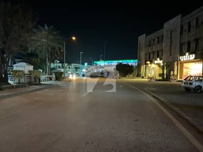 10marla Doubel unit 5bed rooms solid house in phase4 bahria town Rawalipindi 10marla Doubel unit 5bed rooms solid house in phase4 bahria town Rawalipindi