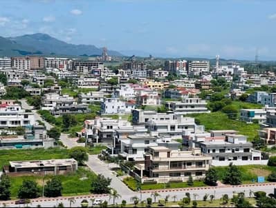MPCHS C Block 30x60 Plot For Sale
