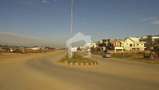 Centrally Located Residential Plot For sale In G-13/2 Available