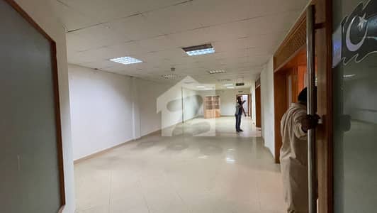 Premium Ground Floor Office With Parking Johar Town Phase 2