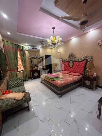 Beautiful Corner Facing Park 60 Feet Road 1 Kanal Double Storey House For Sale Beautiful Corner Facing Park 60 Feet Road 1 Kanal Double Storey House For Sale