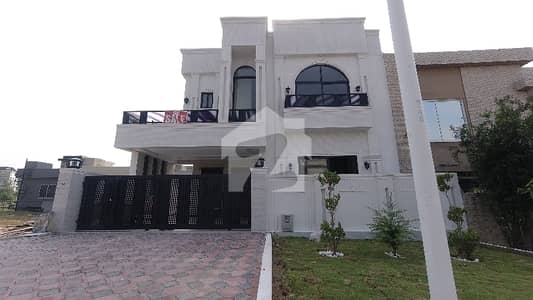 10 Marla Designer Double Unit House For Sale